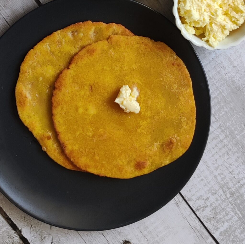 Makki Ki Roti Makai Roti Cornmeal Flatbread Food Fables